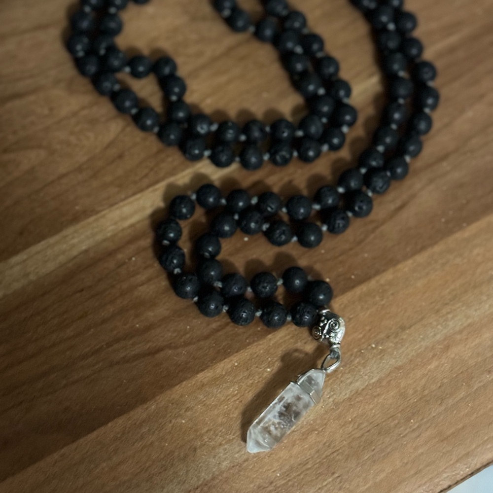 Elegant Black Beaded Necklace with Crystal Charm